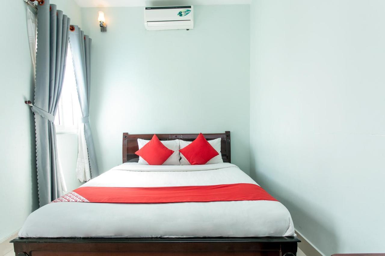 Oyo 557 Phi Yen Hotel Дананг Экстерьер фото