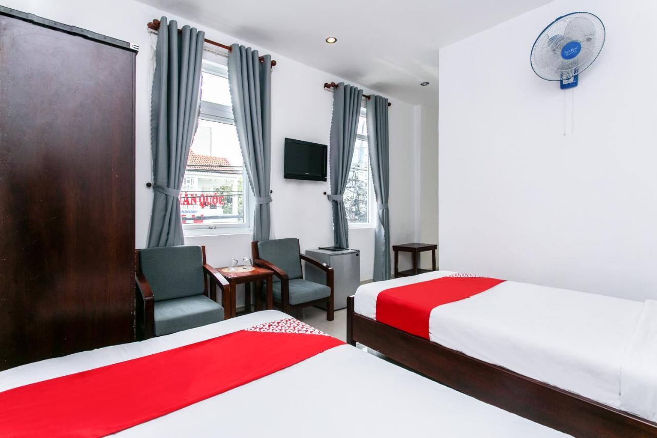 Oyo 557 Phi Yen Hotel Дананг Экстерьер фото