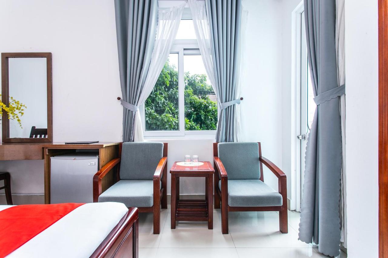 Oyo 557 Phi Yen Hotel Дананг Экстерьер фото