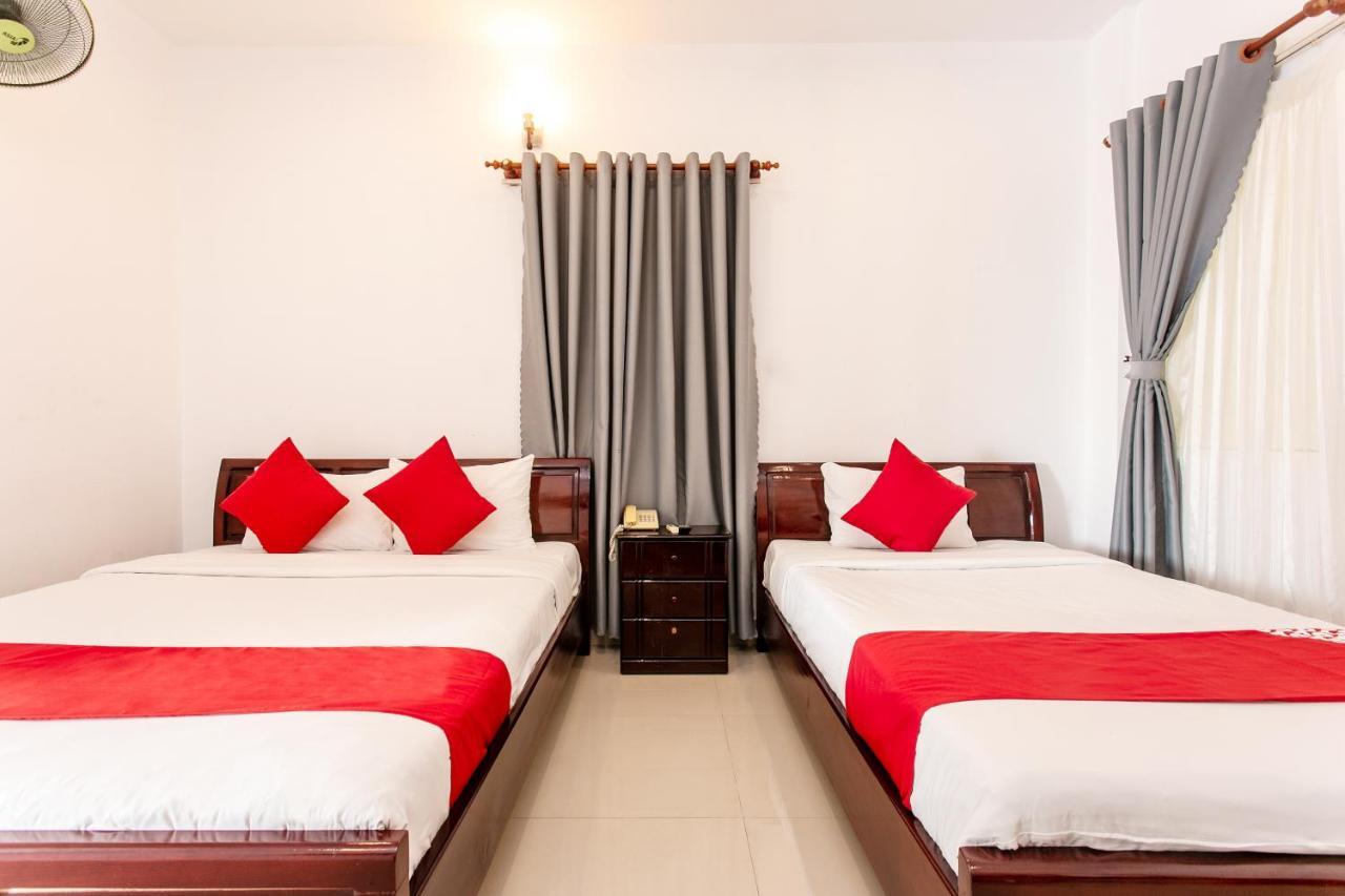 Oyo 557 Phi Yen Hotel Дананг Экстерьер фото